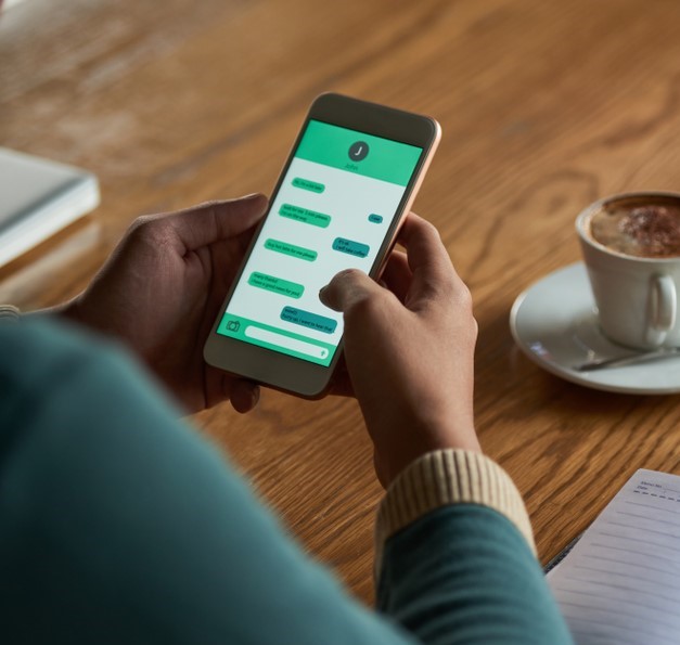 チャットでやり取り